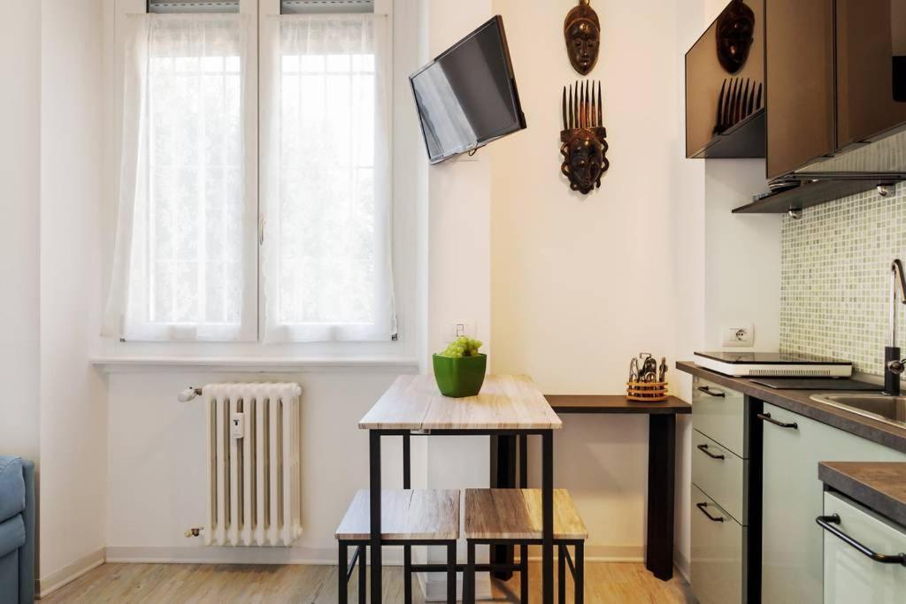 ℒovely & ℰlegant Studio Next To Duomo/Missori Milano Ngoại thất bức ảnh