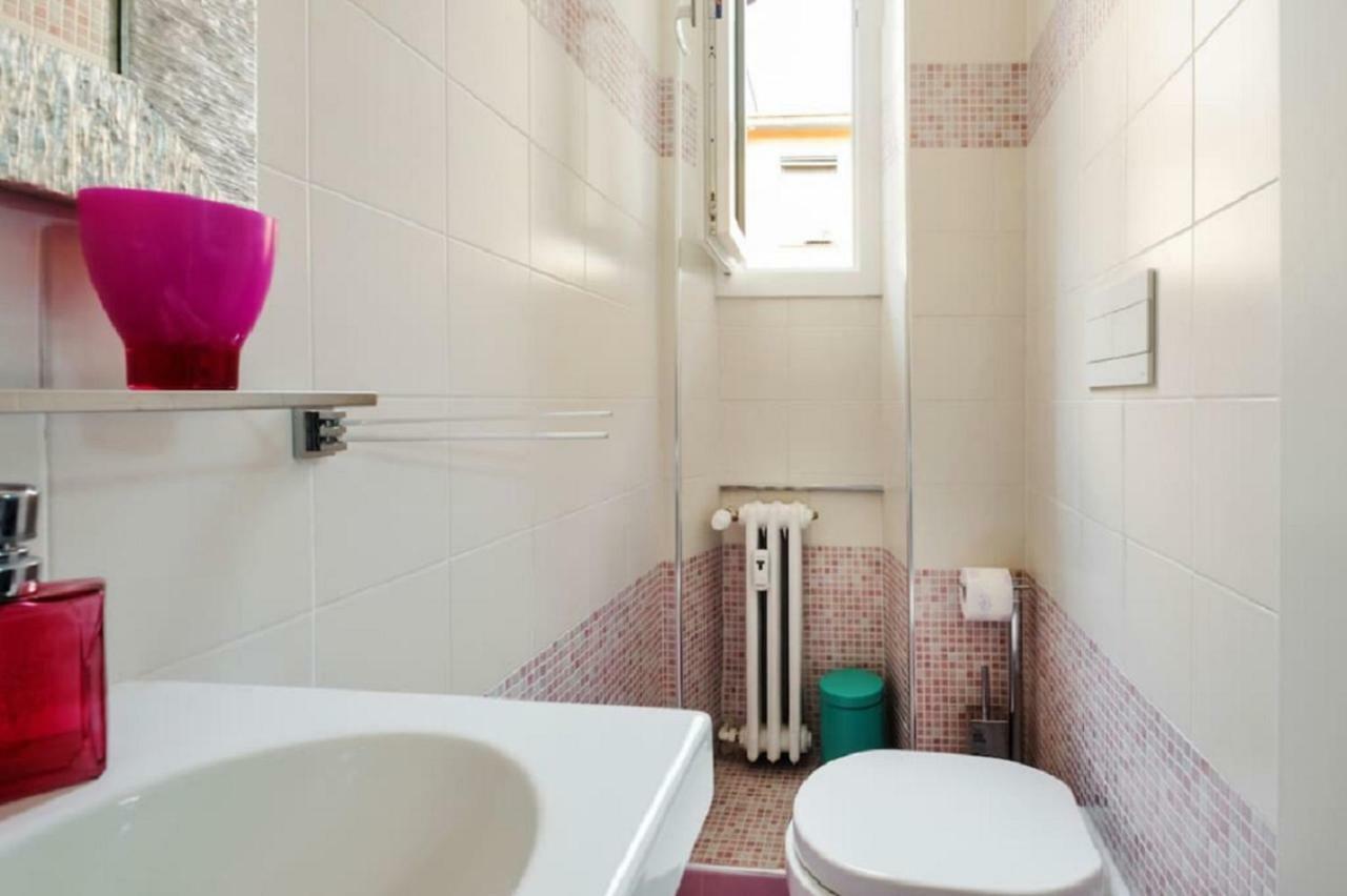 ℒovely & ℰlegant Studio Next To Duomo/Missori Milano Ngoại thất bức ảnh