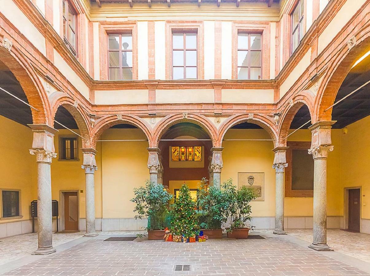 ℒovely & ℰlegant Studio Next To Duomo/Missori Milano Ngoại thất bức ảnh